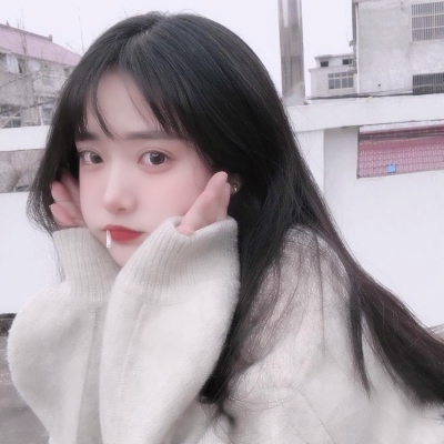 看“总结迎新”如何贯穿年末主题？